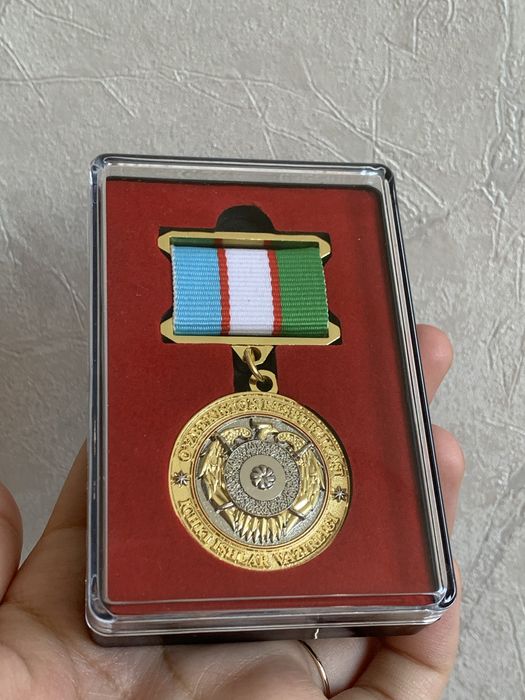 Медаль кукрак нишони ИИВ