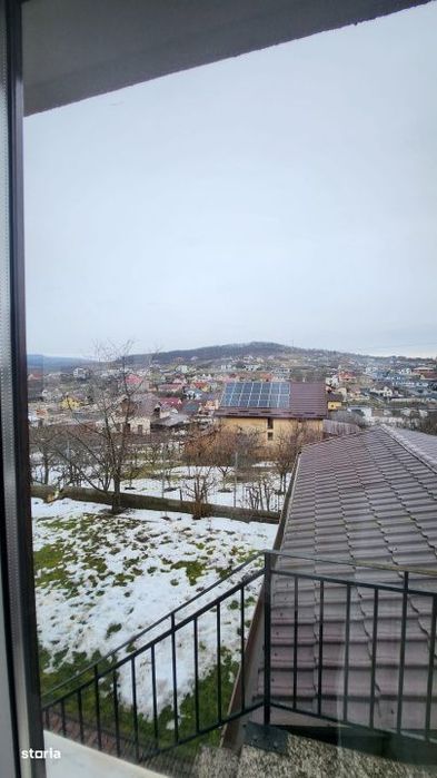 Casa D+P+E, pe Aleea Trifoiului, zona linistita!