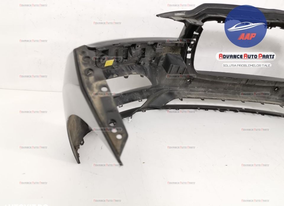 Предна броня със сензори и измиватели, оригинална, в добро състояние Я