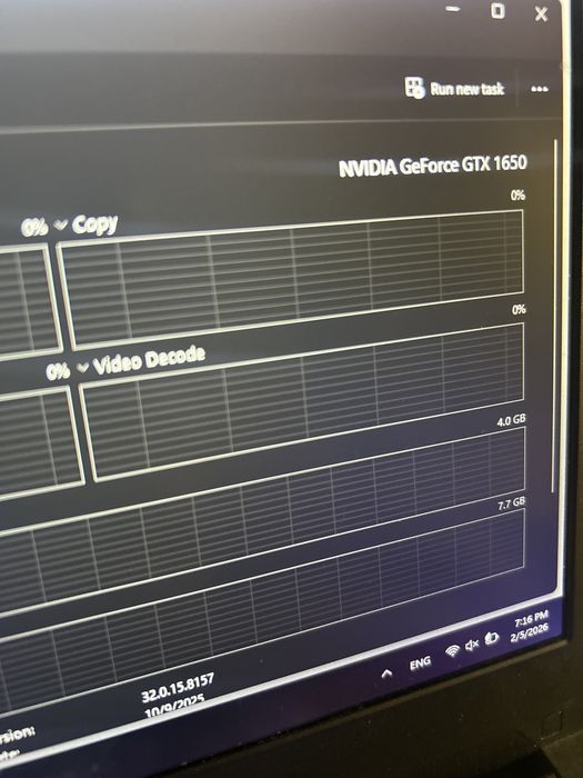 Лаптоп ASUS TUF F17 GTX 1650, Ryzen 7 4800H, 1TBssd, 16GB RAM