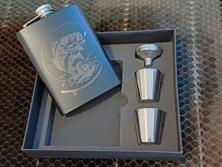 Set Plosca personalizata - Pescuit - Cadou