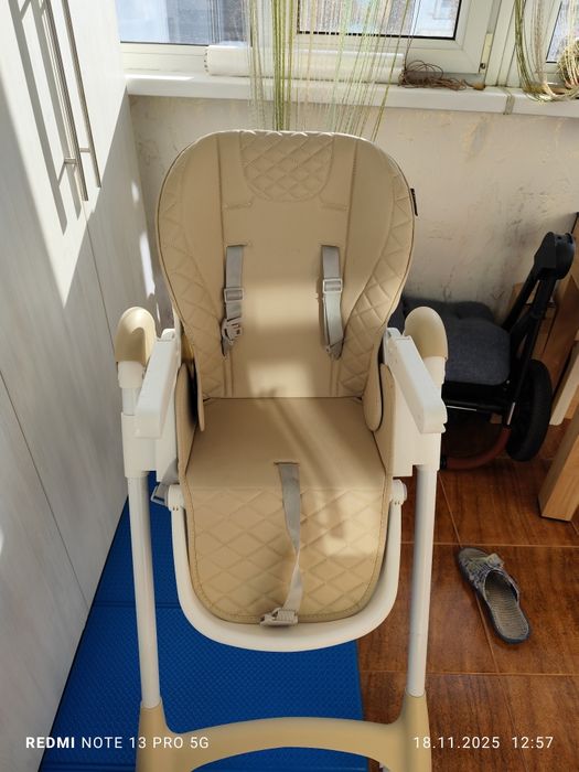 Стульчик для кормления детский Tomix Elvin