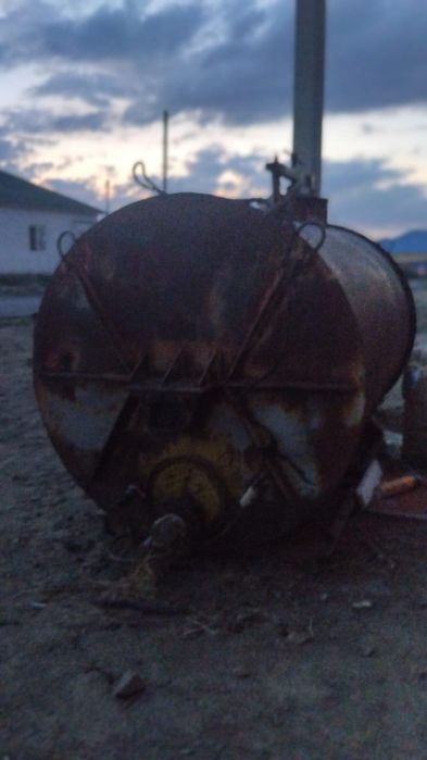 Срочно!!! Цистерна для воды