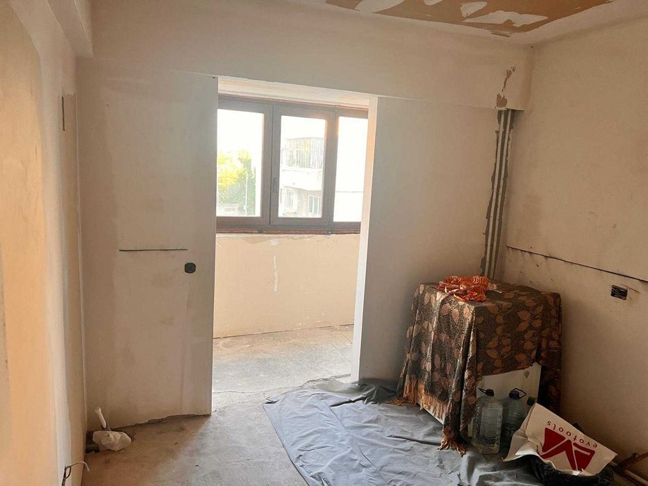 Apartament 3 camera