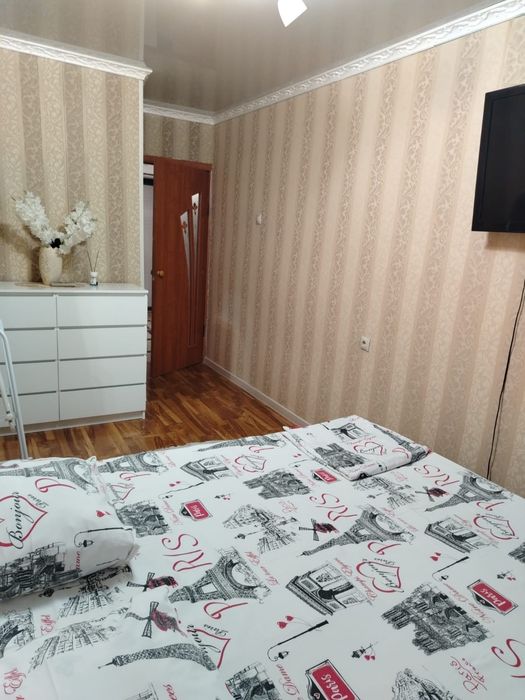 Сдаётся двухкомнатная  квартира