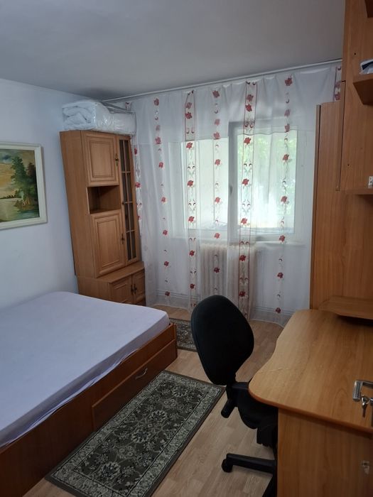 Apartament 2 camere de închiriat – Mircea cel Bătrân, lângă Liceul de Turism