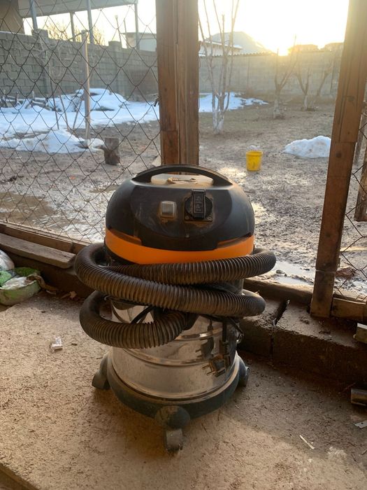 Пылесос бу хорошым состояние