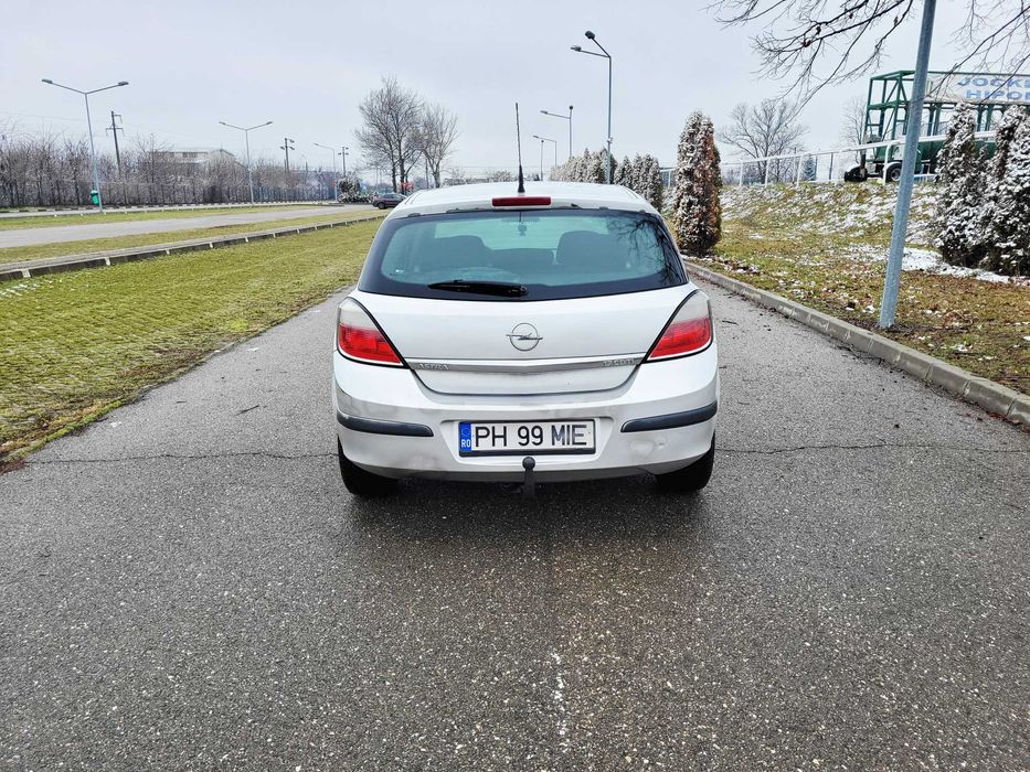 *URGENT*Opel Astra H*an 2005*1686 cmc Diesel*80 Cp*Euro 4*