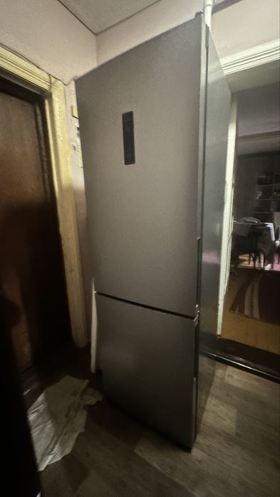 Холодильник Indesit