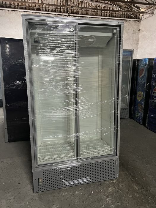 Vitrină Frigorifică Verticală Dublă 120x70x210 cm | LED | Răcire Ventilată | R290 | Magazin/Băuturi