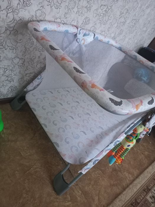 Продам детский манеж