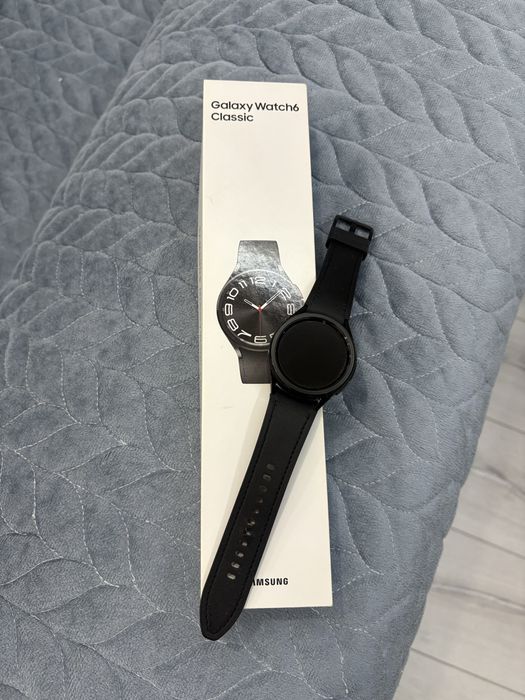 Часы Galaxy Watch6 Classic, 43 мм