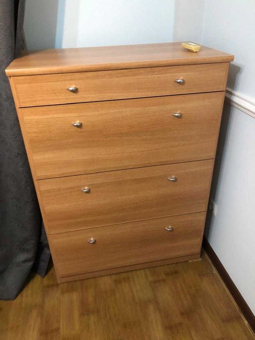 Комод четыре створчатый бу