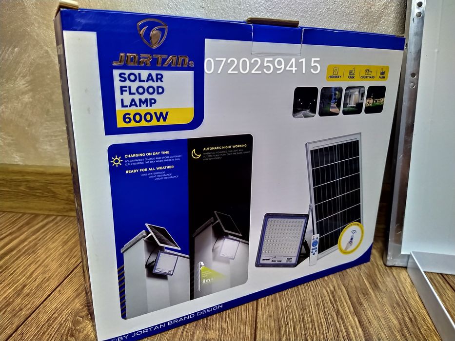 Proiector + Panou Solar Fotovoltaic Jortan 600W, Suport, Telecomanda