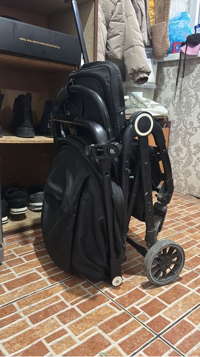 Продам коляску детскую