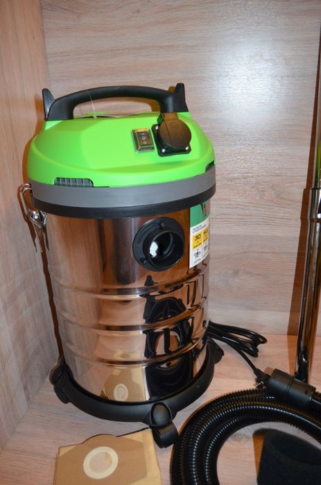 Пылесос строительный Кедр 20л 30л