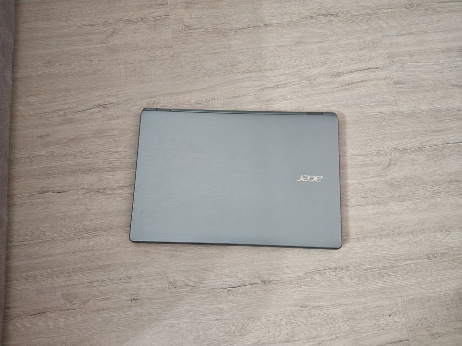 Acer Aspire cu i5 gen4 și ssd