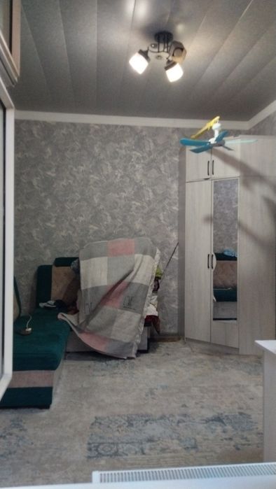 Uy sotiladi 4-xonali 3 sotik 2024 qurilgan,  jihoz mebellari bilan.