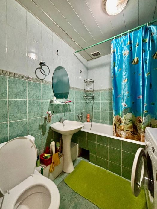 Буз-1 Буз базар Сайрам метро БИЙ 2ком кирпичный дом