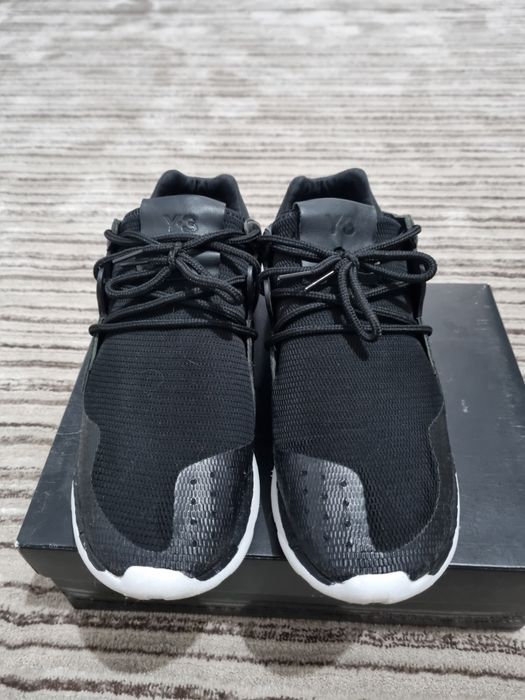 Vând Adidas Y3 QR RUN
