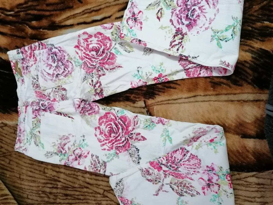 Costum de dama de primavara cu pantaloni