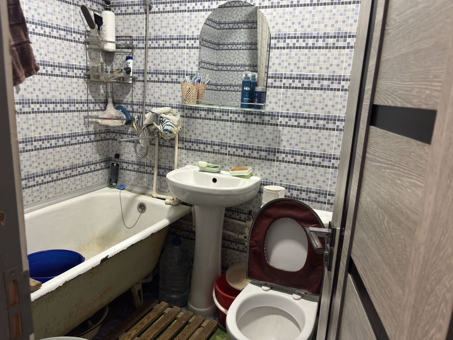 Продаётся 2 комнатная квартира