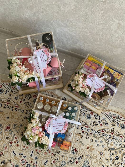 Корзины орг стекла и пластиковые