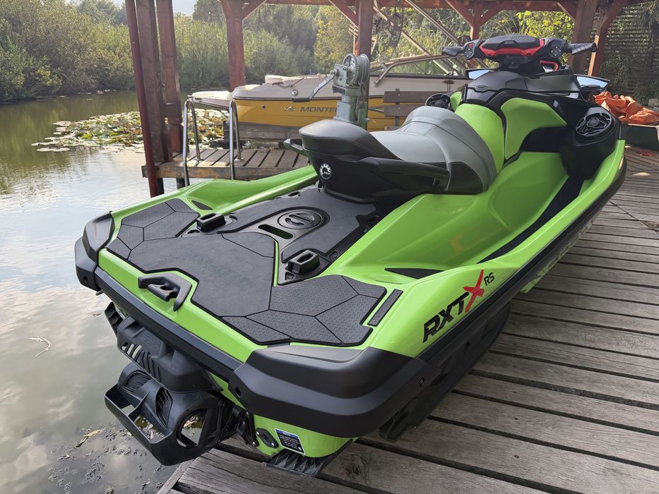 Ski jet Seadoo RXT - X RS 300 Full/ Muzica HIFI/ IBR/ Doar 70ore!! Inmatriculat RO/
