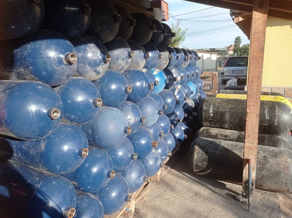 Метанови бутилки