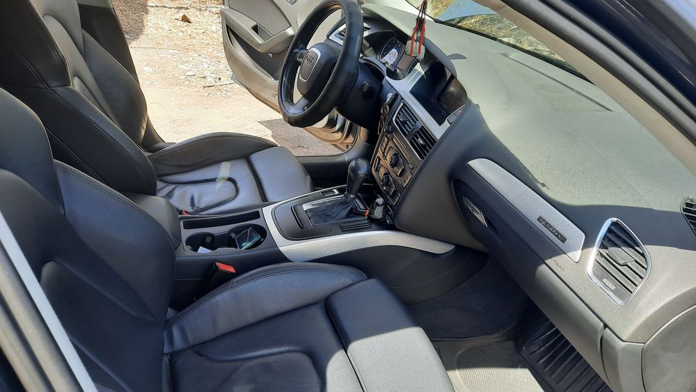 Продам ауди а4 б8