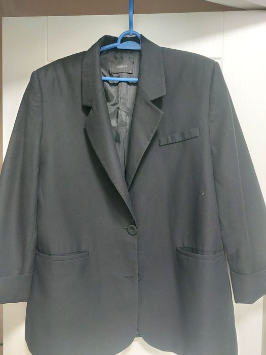 Продам пиджак черный