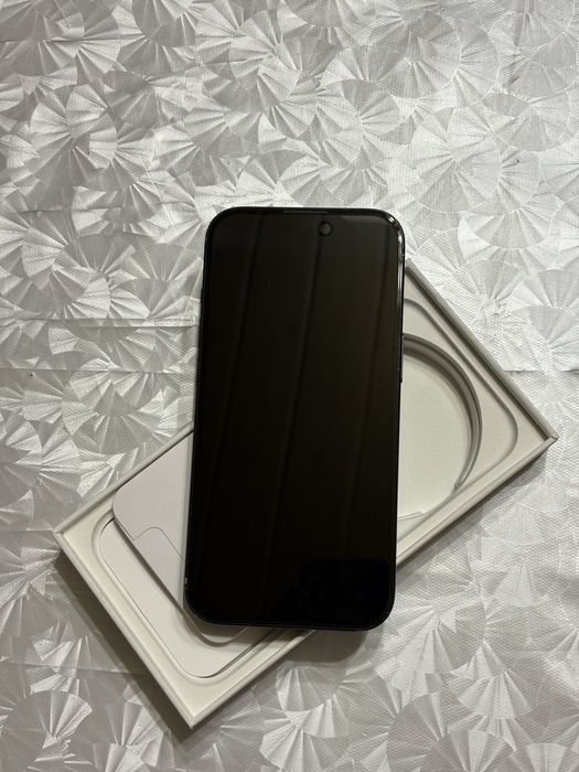 Iphone 15 128gb 88% емкость