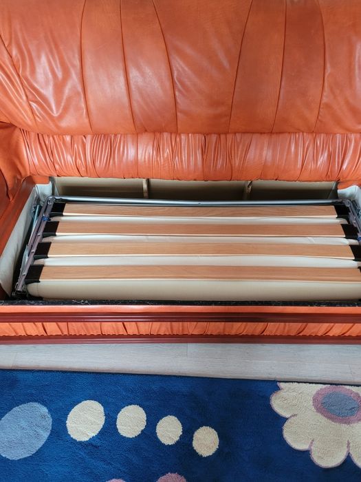 Canapea extensibila  piele