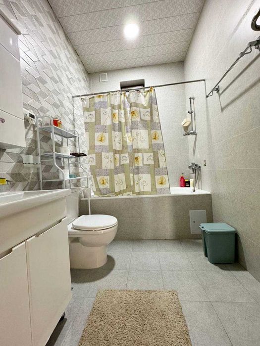 Продается квартира на земле 3 уровня 165м2 свой двор Рисовый (Jane)