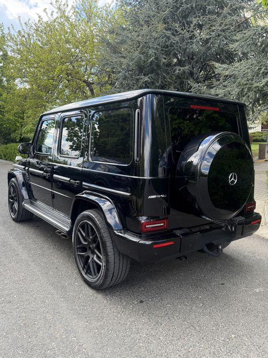 Inchiriere premium Mercedes G63