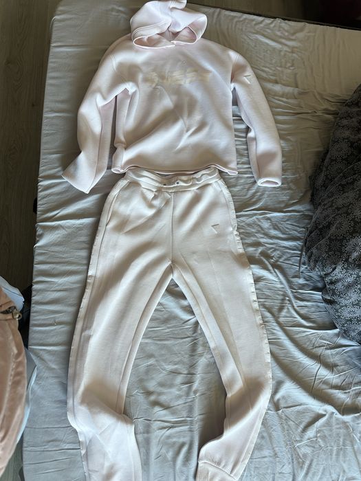 Комплект GUESS розов