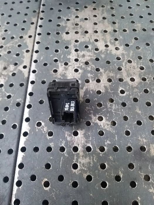 Buton geam electric dreapta spate renault megane 3 254010003r