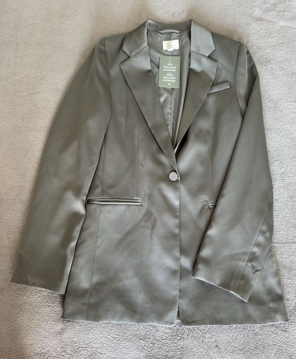 Нов Сатениран Зелен Блейзер H&M