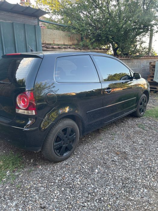 Автомобил VW Polo