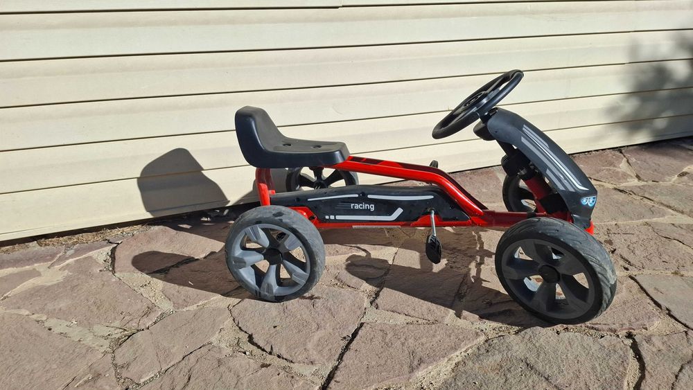 Детски картинг с педали