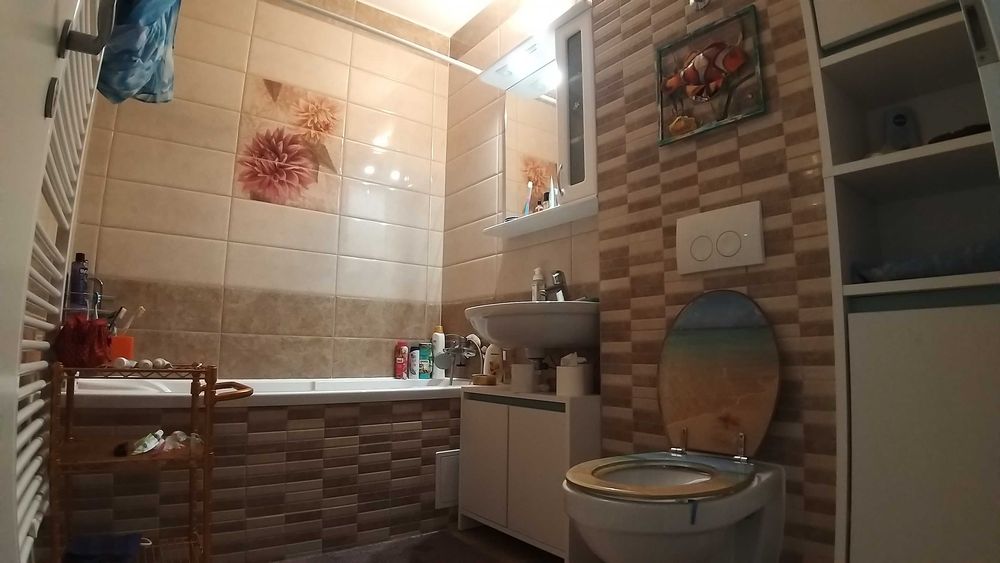 Apartament cu 2 odai (52 m2)+ 2 balcoane+ Teren/gradina privat(35 m2) in Bloc nou Avangarden3,BRASOV de la Proprietar.Dotat cu de toate(+ masina Vase)