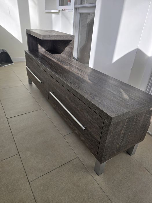 Мебел /шкаф/ от дърво