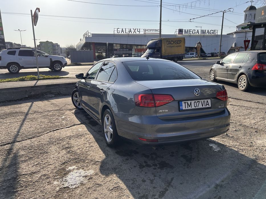 VW Jetta 2016, 90.000km