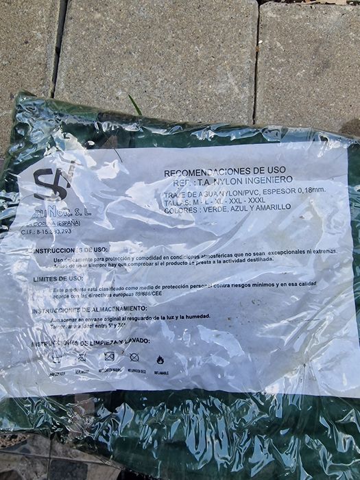 Costum de ploaie impermeabil , XXL, Spania, noi