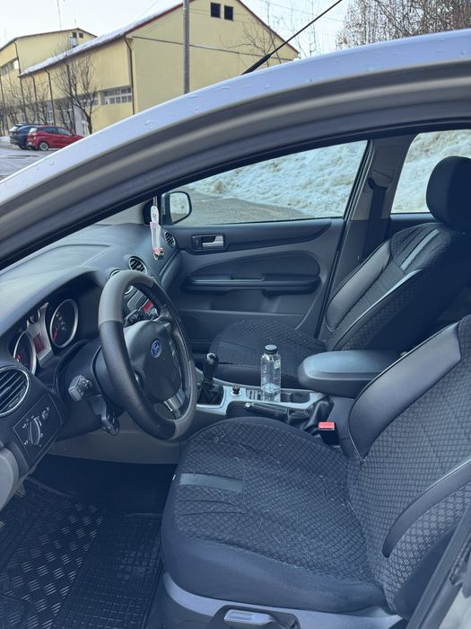 Spre vanzare Ford focus mk 2