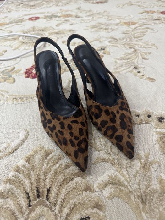 продам туфли новые