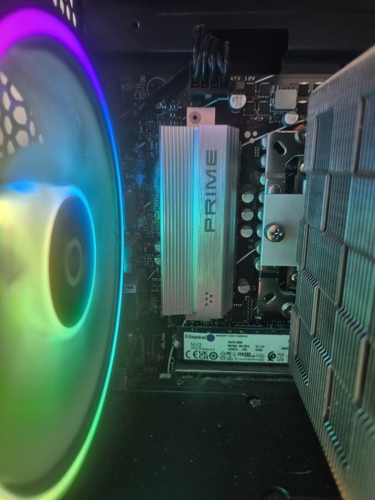 PC Gaming Ryzen 5 7600 + RX 6750 XT 12GB | 32GB DDR5 | SSD NVMe 1TB