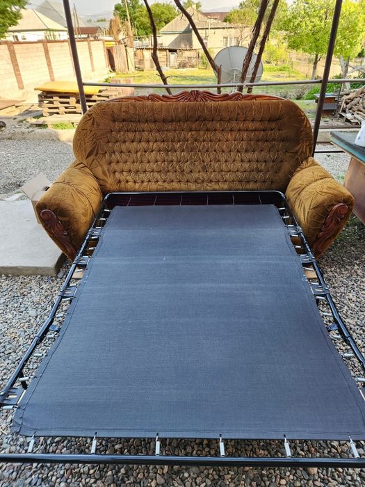 Продам кресло с диваном