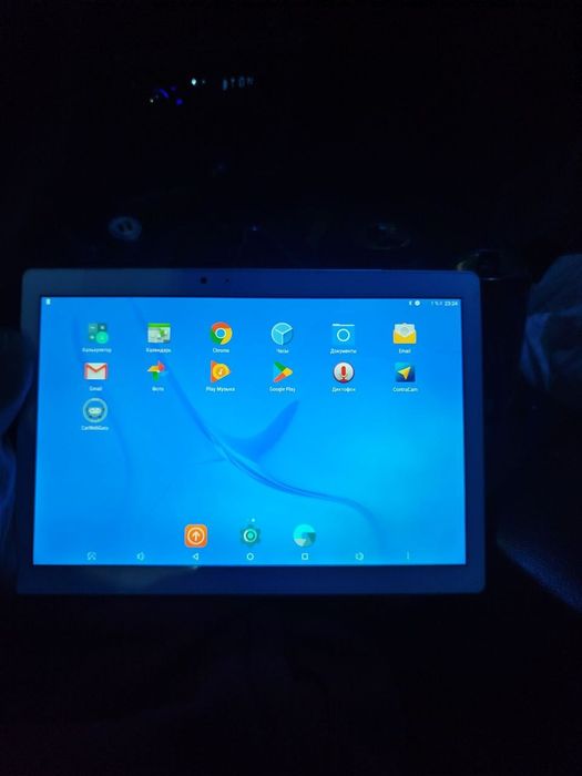 продам планшет очень-очень хороший