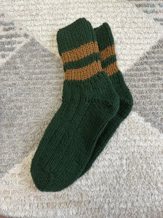 Вязанные носки ручной работы